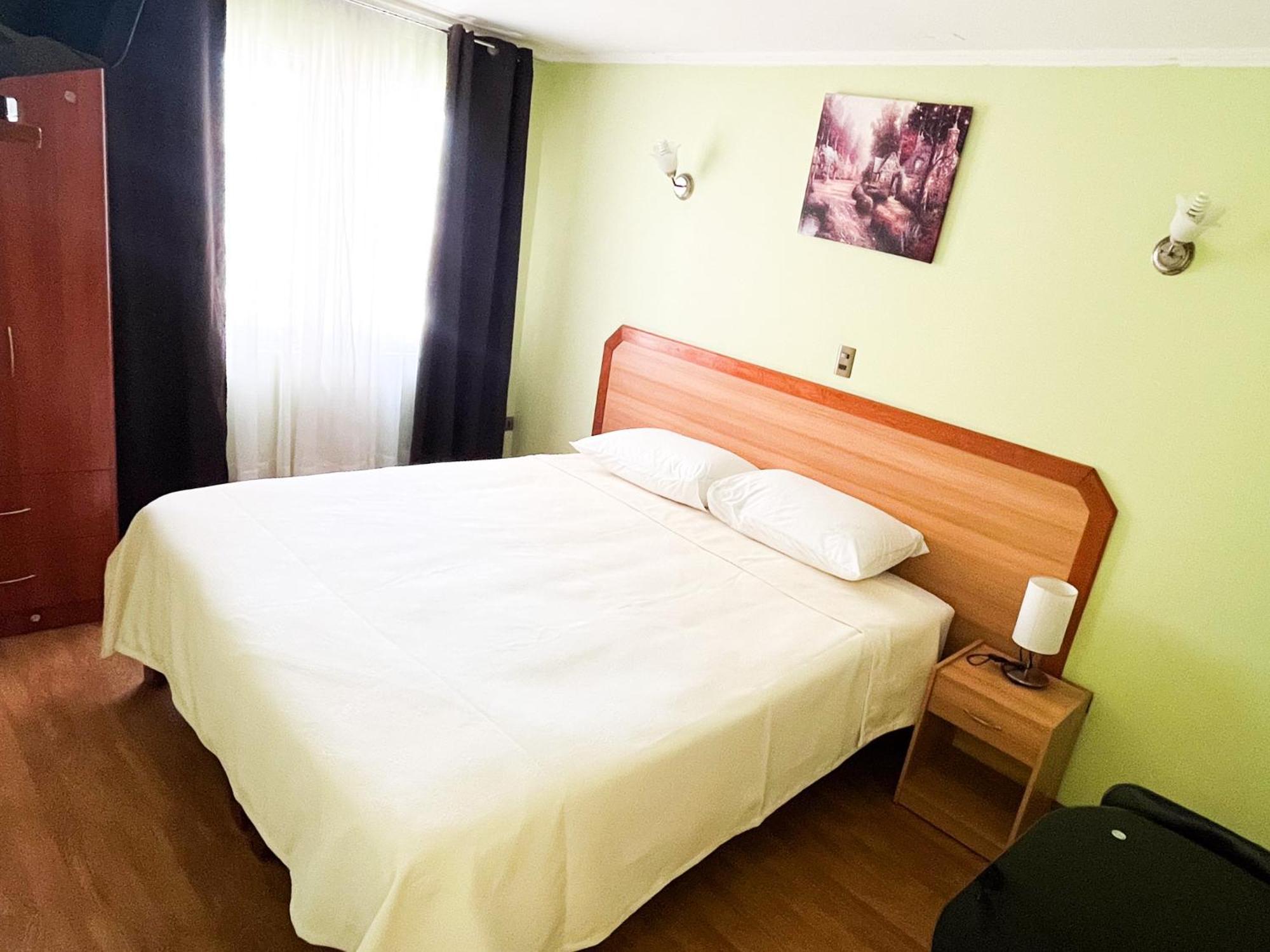 איקוויקה Hostal Sol Del Pacifico מראה חיצוני תמונה